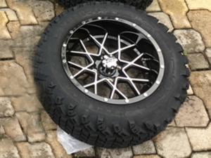 Custom Rim for Lifted Tire port charlotte golf cart repairs, golf cart service, mobile repair